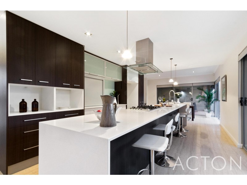 14A Broadbeach Boulevard, Hillarys WA 6025