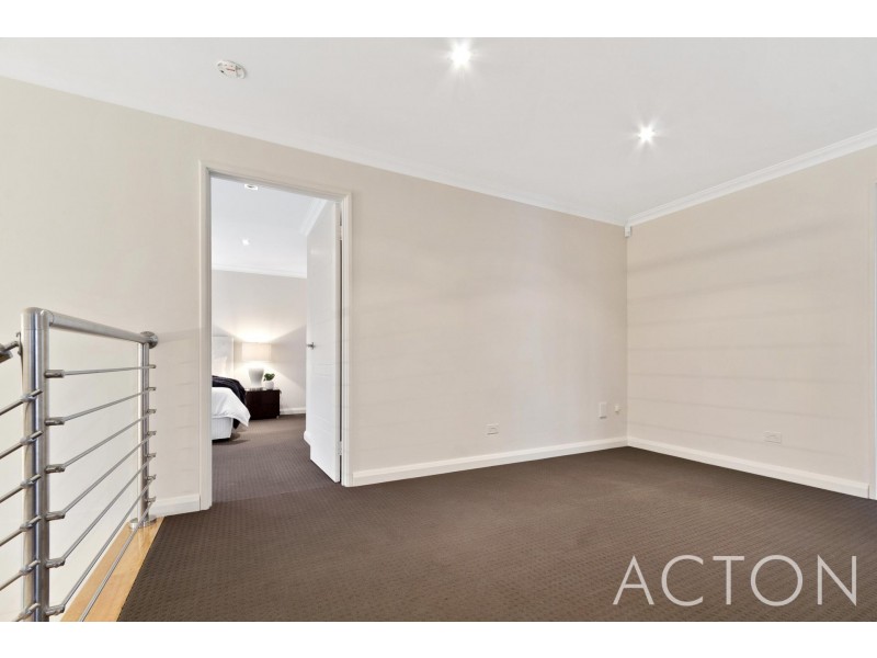 14A Broadbeach Boulevard, Hillarys WA 6025