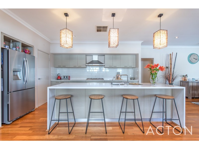 14 Sailboat Link, Jindalee WA 6036