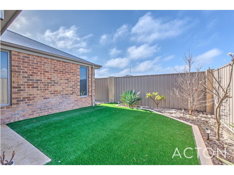 14 Sailboat Link, Jindalee WA 6036