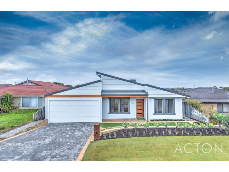 61 Lithgow Drive, Clarkson WA 6030