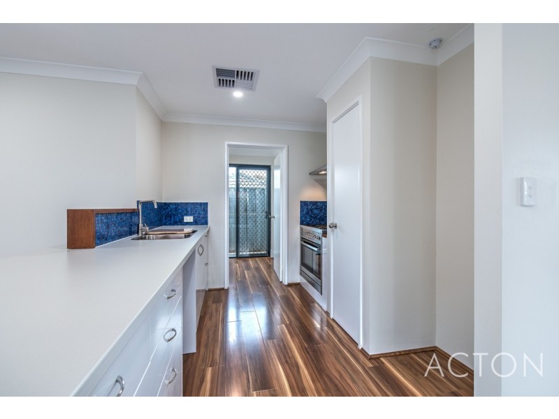 61 Lithgow Drive, Clarkson WA 6030