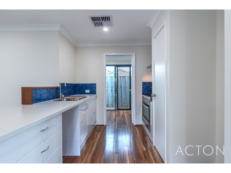 61 Lithgow Drive, Clarkson WA 6030