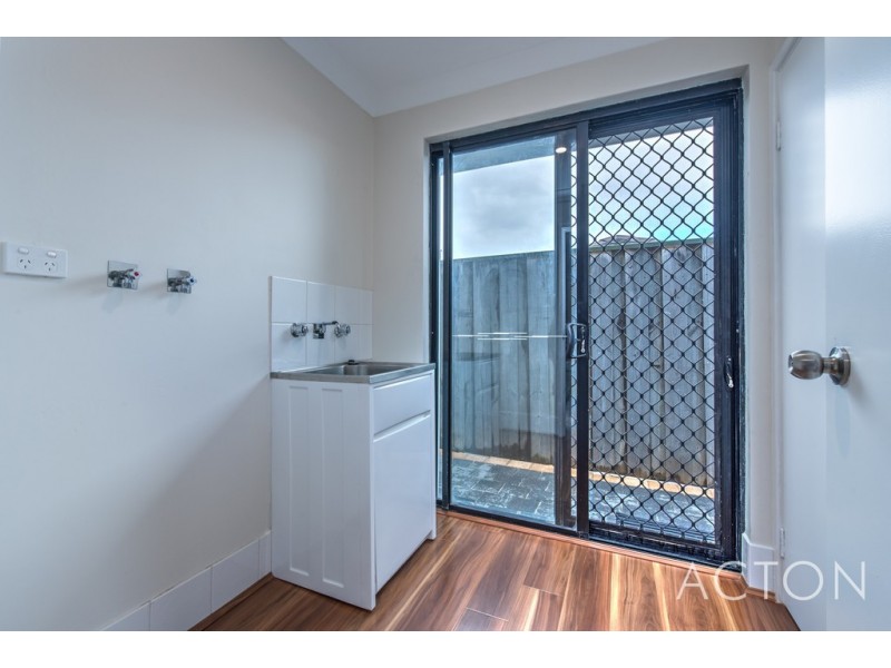 61 Lithgow Drive, Clarkson WA 6030