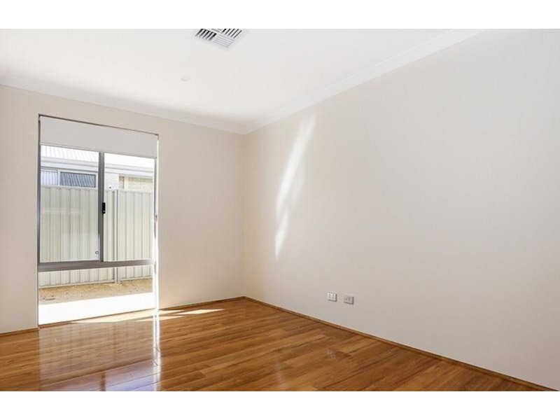 32 Chesham Rise, Alkimos WA 6038