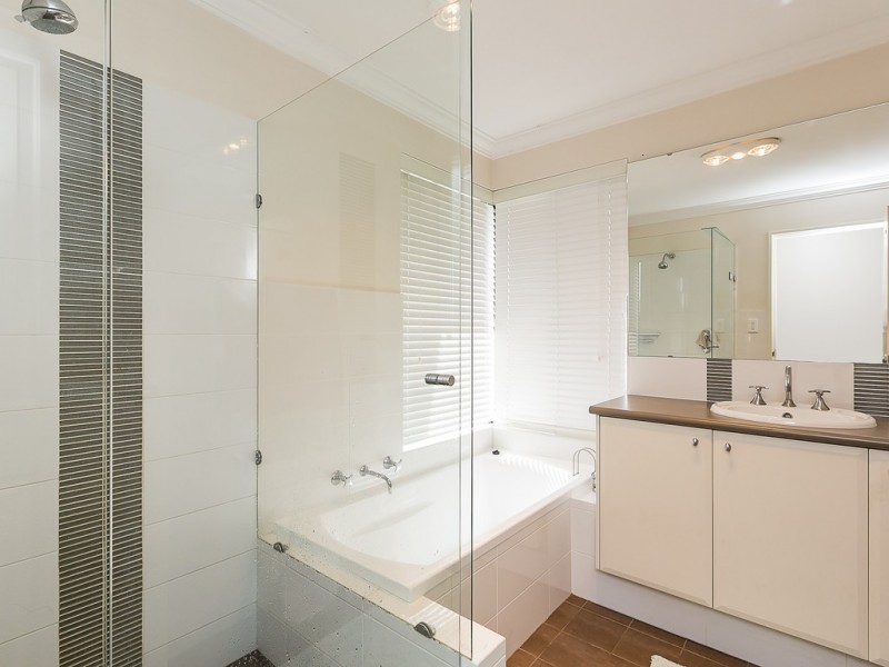 239 Ewen Street, Woodlands WA 6018