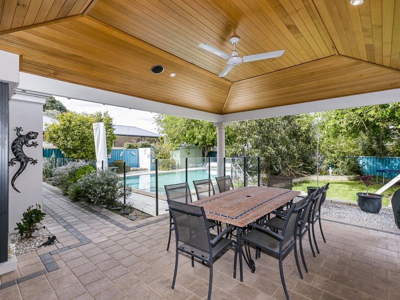 239 Ewen Street, Woodlands WA 6018