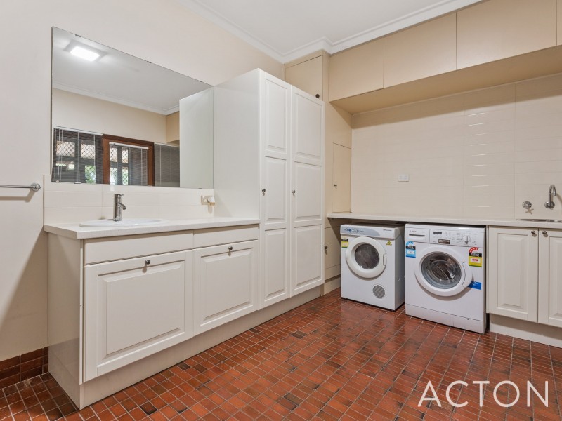 7 Red Wattle Place, Churchlands WA 6018