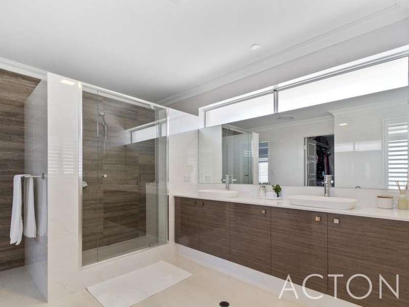 14 Camden Street, Wembley Downs WA 6019