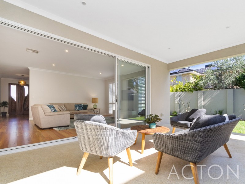 14 Camden Street, Wembley Downs WA 6019