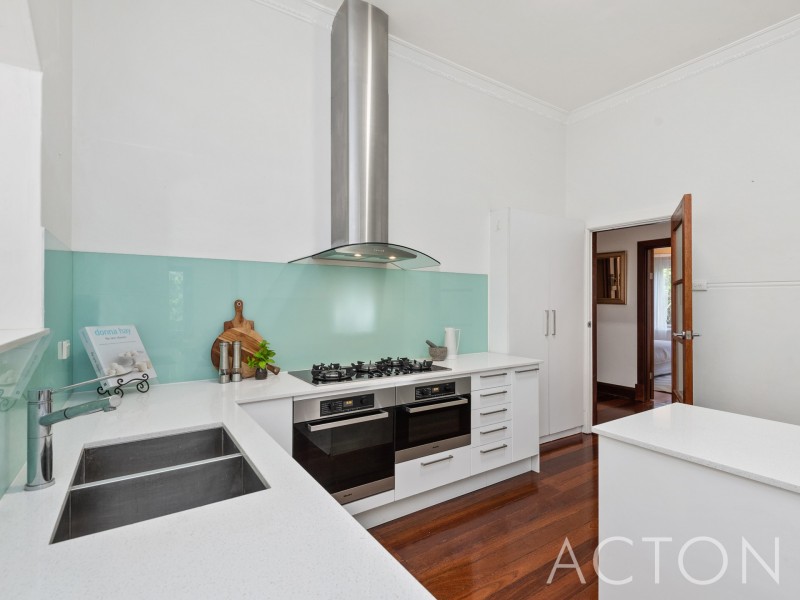 31 Winmarley Street, Floreat WA 6014