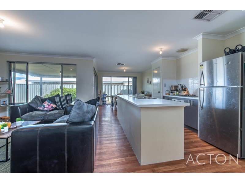 6 Bellini Gardens, Alkimos WA 6038