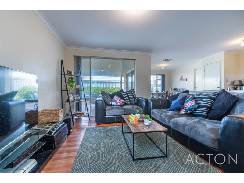 6 Bellini Gardens, Alkimos WA 6038
