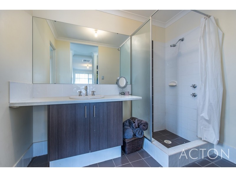 6 Bellini Gardens, Alkimos WA 6038