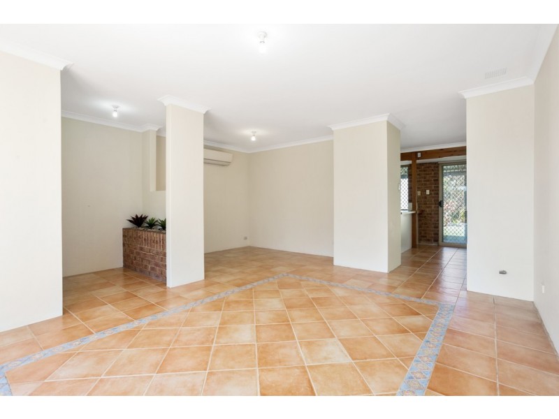 60 Conigrave Road, Yangebup WA 6164