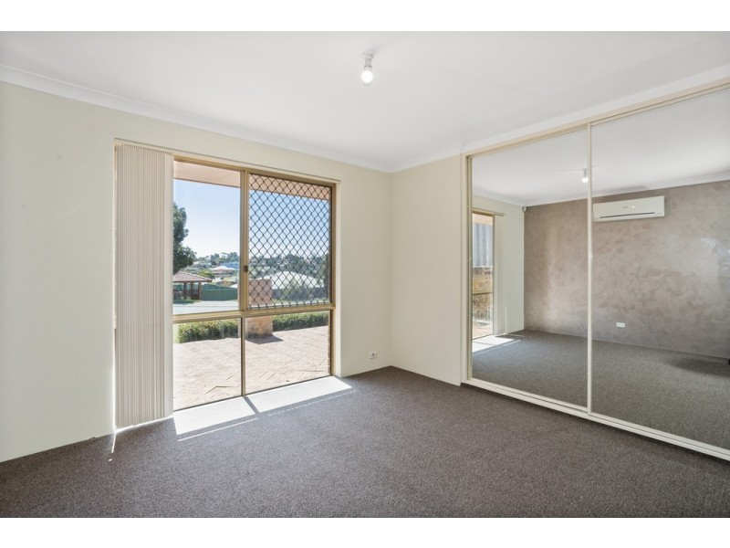 60 Conigrave Road, Yangebup WA 6164