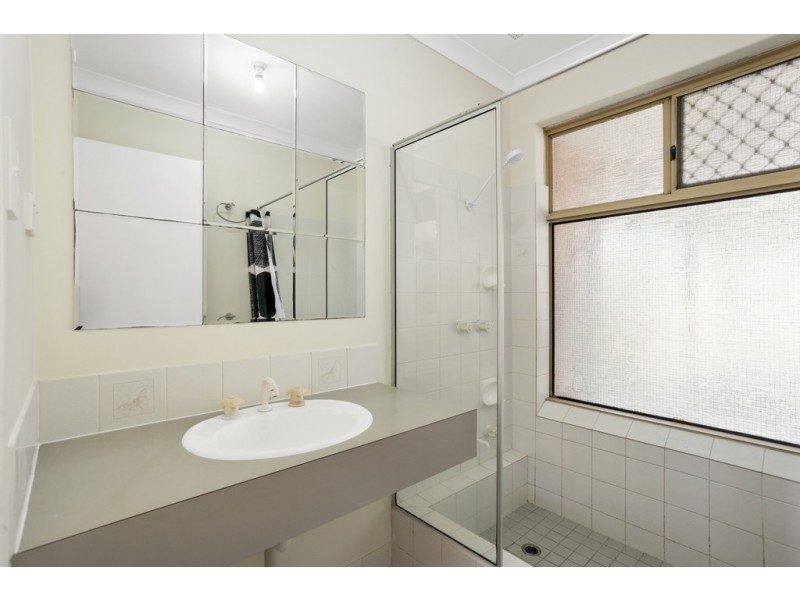 60 Conigrave Road, Yangebup WA 6164