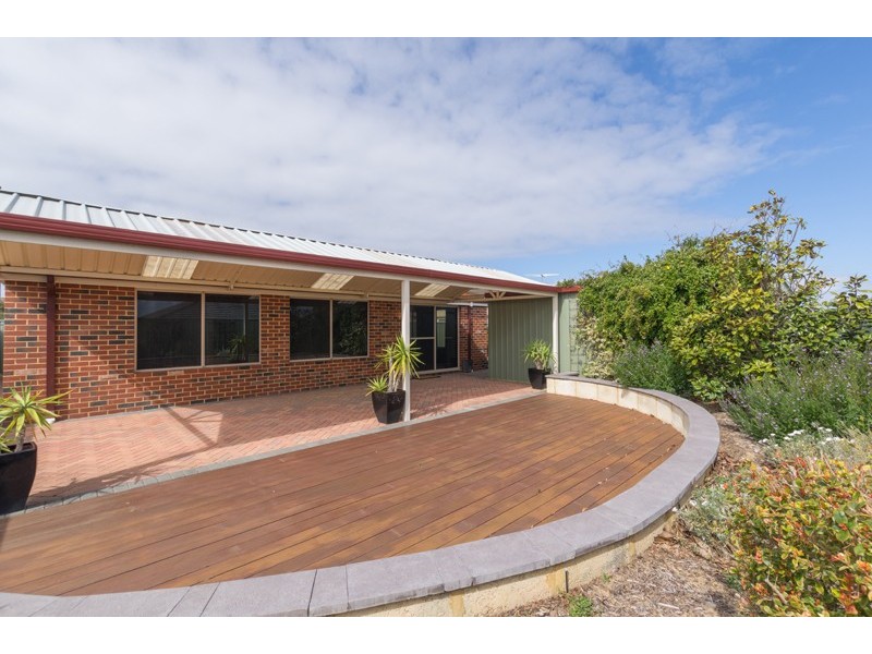 4 Castle Peak Vista, Merriwa WA 6030