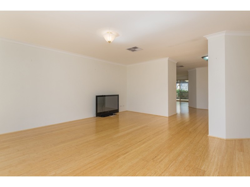 19 White Tern Elbow, Quinns Rocks WA 6030