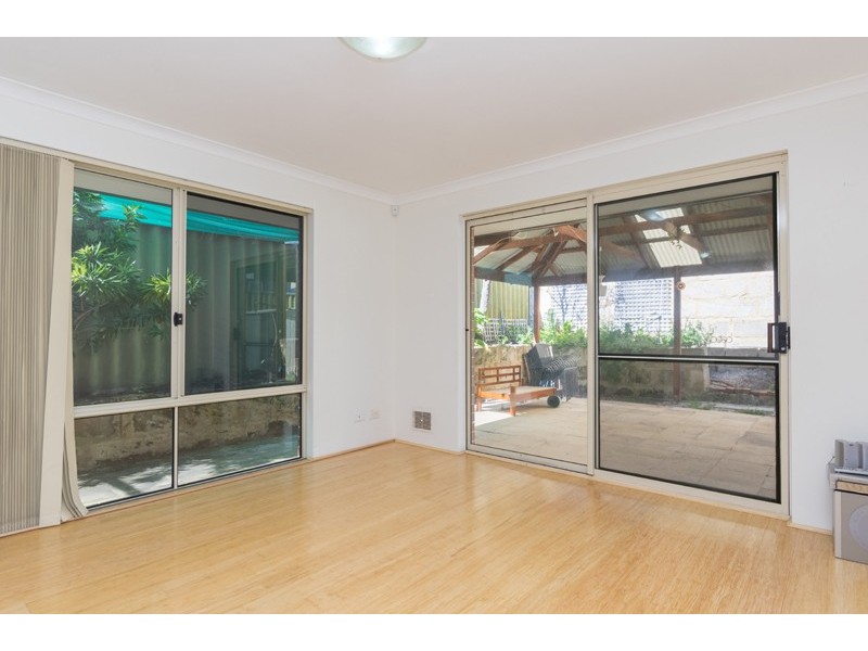 19 White Tern Elbow, Quinns Rocks WA 6030