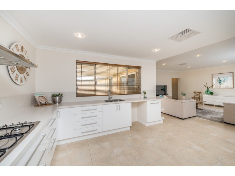 3 Meringa Crescent, Quinns Rocks WA 6030