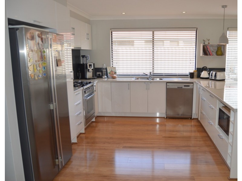 7 Ceduna Way, Quinns Rocks WA 6030