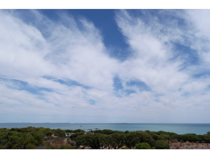 16/13 O’Connor Close, North Coogee WA 6163