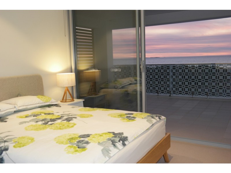 16/13 O’Connor Close, North Coogee WA 6163