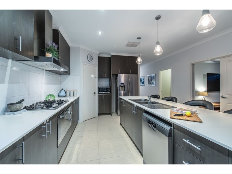 10 Sanmaria Way, Alkimos WA 6038