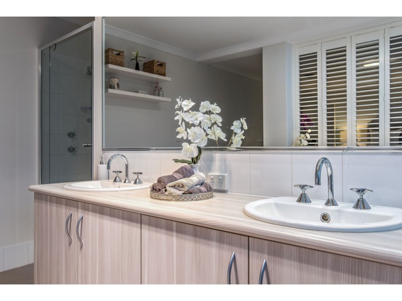 10 Sanmaria Way, Alkimos WA 6038