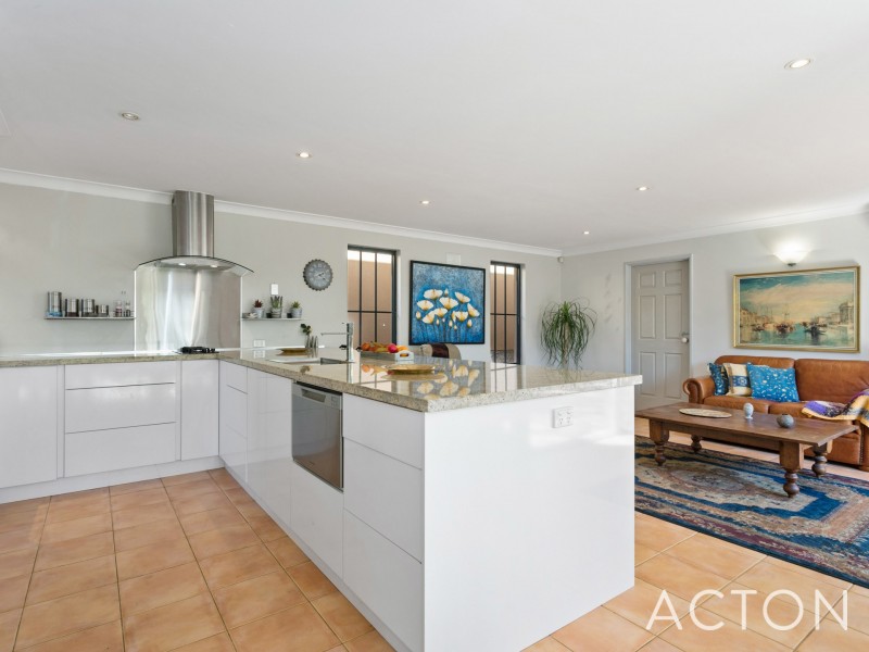 4 Belmont Street, South Fremantle WA 6162