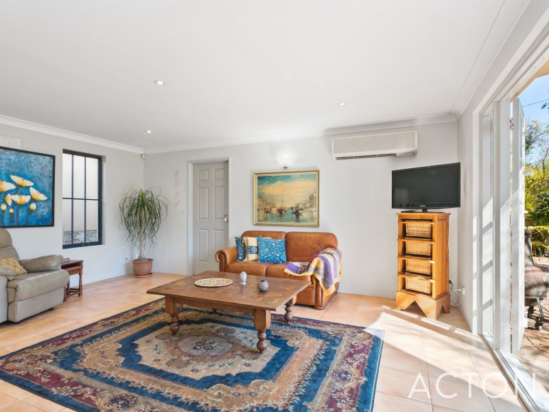 4 Belmont Street, South Fremantle WA 6162