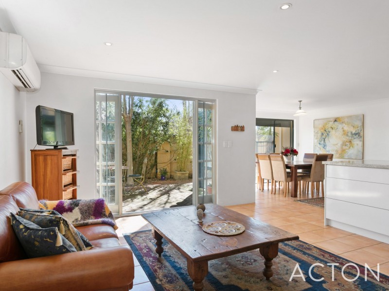 4 Belmont Street, South Fremantle WA 6162