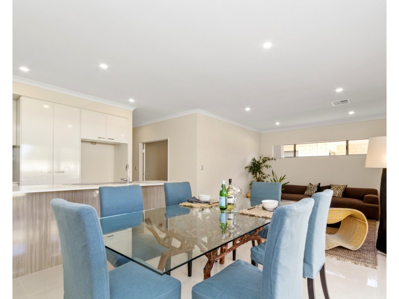 120-122 Oats Street, Carlisle WA 6101