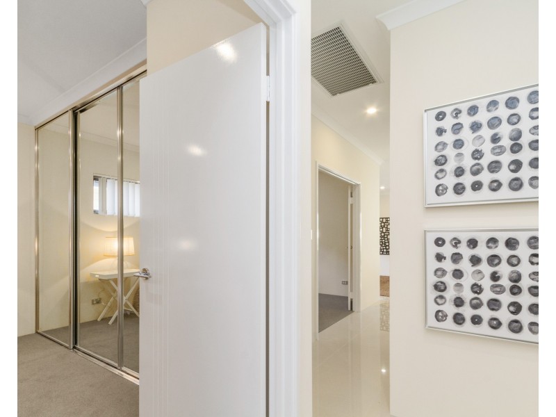 120-122 Oats Street, Carlisle WA 6101