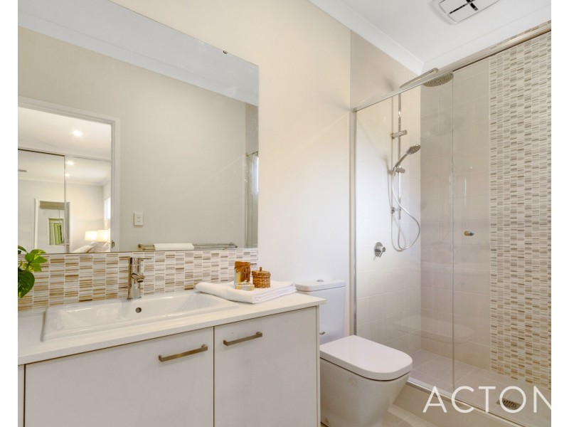 120-122 Oats Street, Carlisle WA 6101