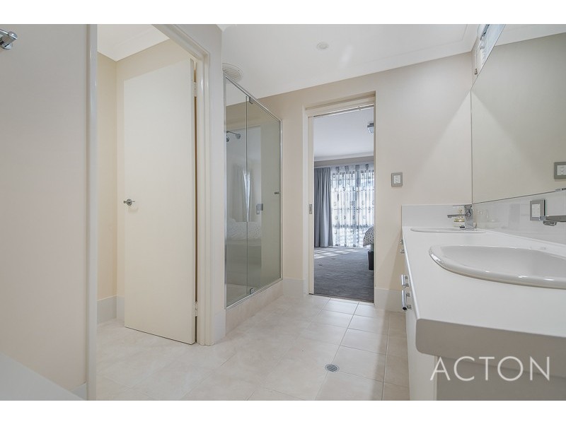 12 Vermillion Street, Eglinton WA 6034