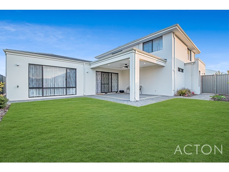 12 Vermillion Street, Eglinton WA 6034