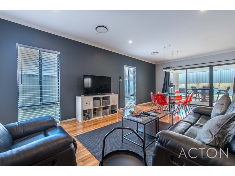 11 Crete Way, Alkimos WA 6038