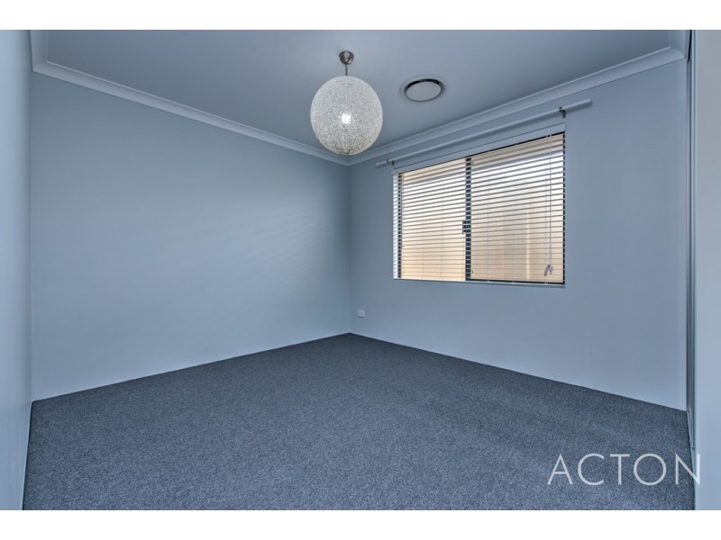 11 Crete Way, Alkimos WA 6038