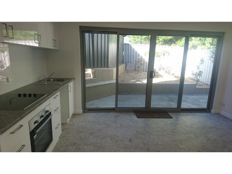 9 Lowanna Way, City Beach WA 6015