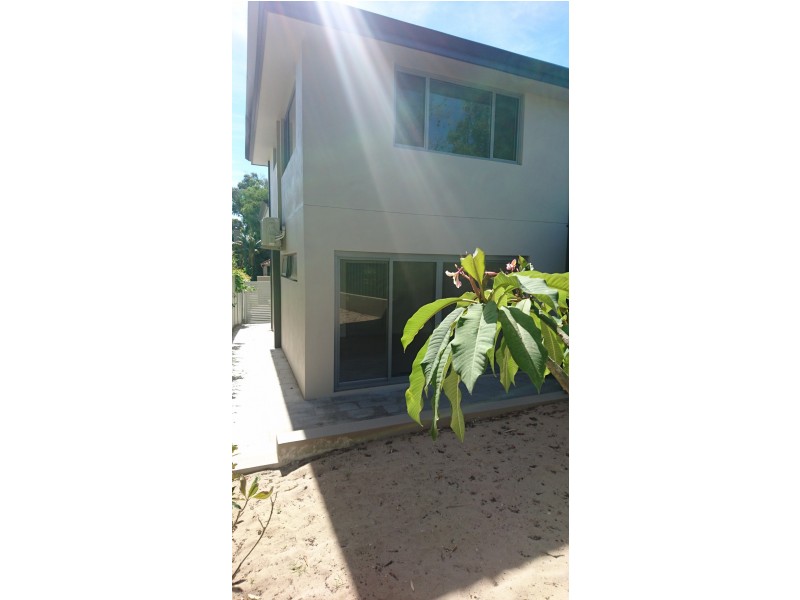 9 Lowanna Way, City Beach WA 6015