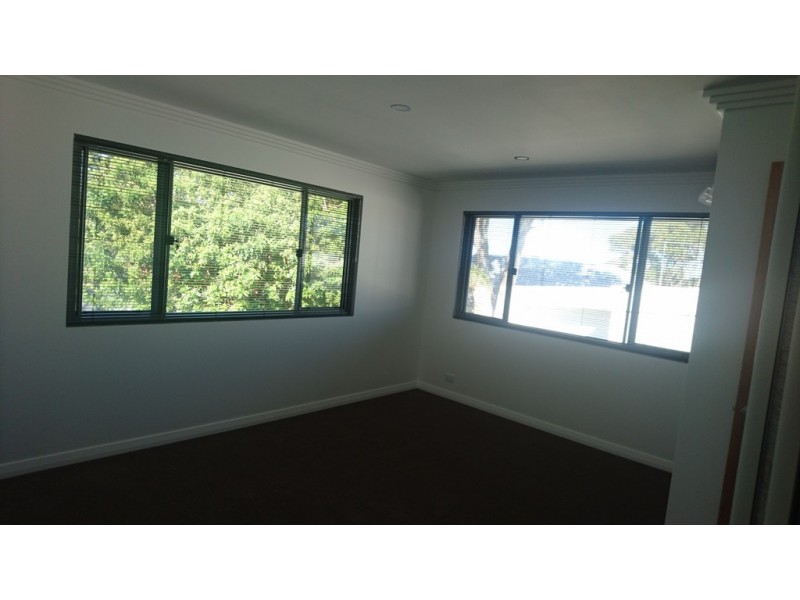 9 Lowanna Way, City Beach WA 6015