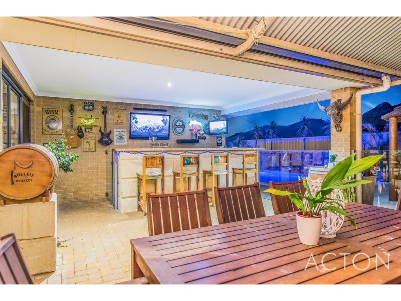 6 Sanderstead Loop, Butler WA 6036