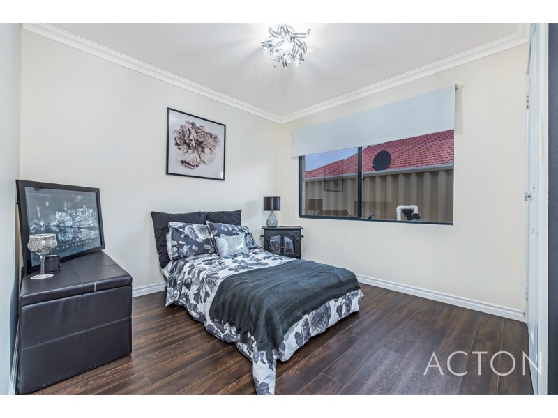 6 Sanderstead Loop, Butler WA 6036