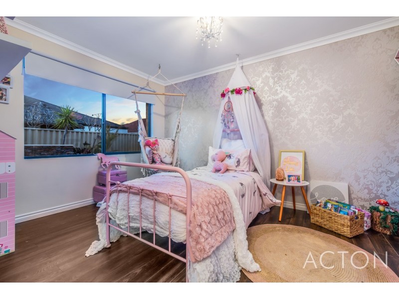 6 Sanderstead Loop, Butler WA 6036