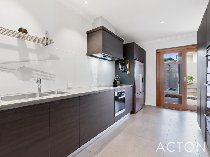 2 Cork Road, Floreat WA 6014