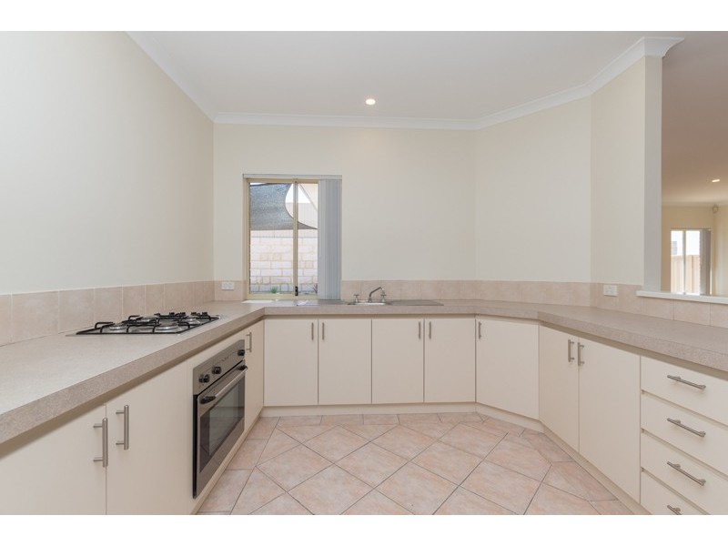 52 Ridgewood Boulevard, Ridgewood WA 6030