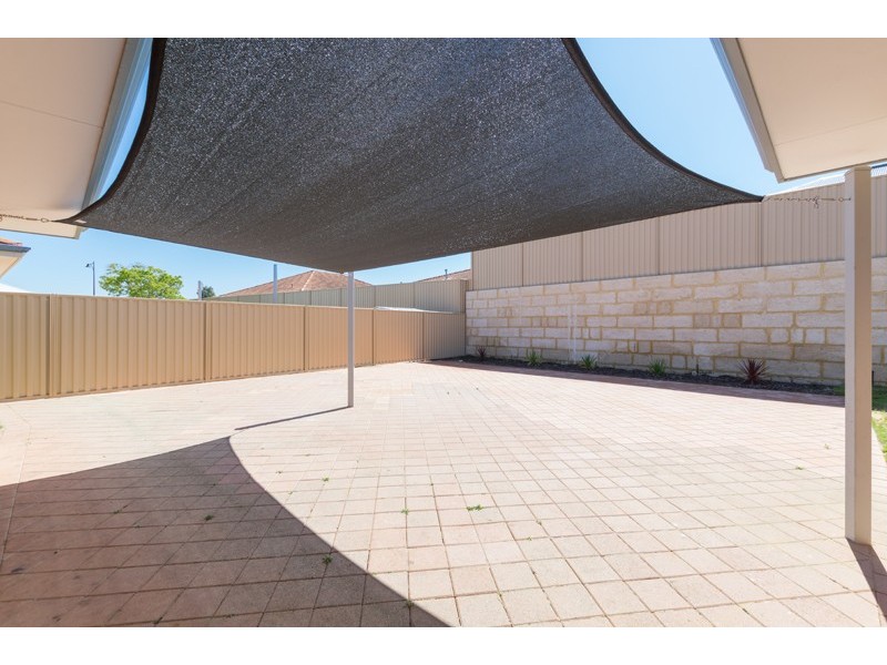 52 Ridgewood Boulevard, Ridgewood WA 6030