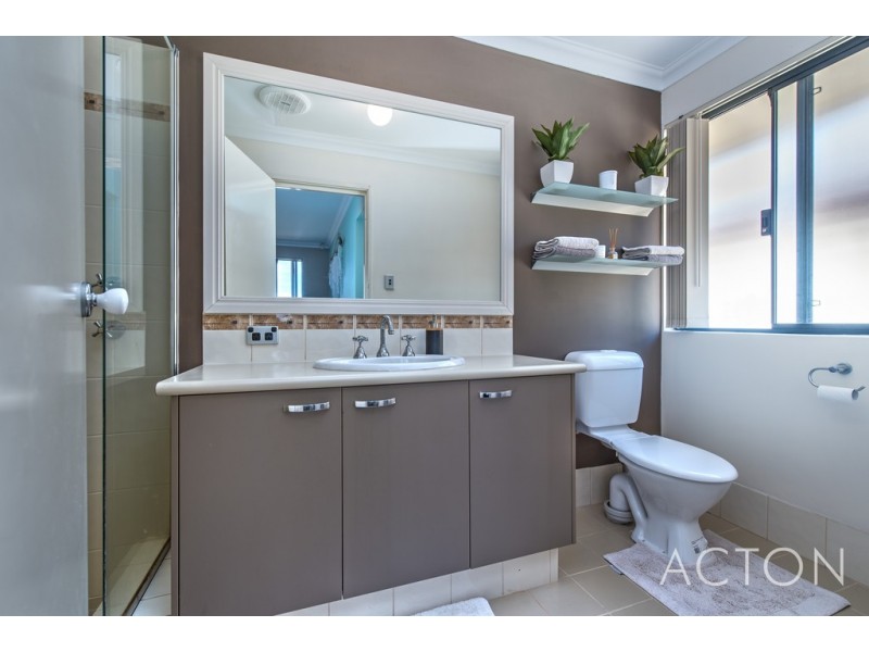 16 Thurleigh Approach, Butler WA 6036